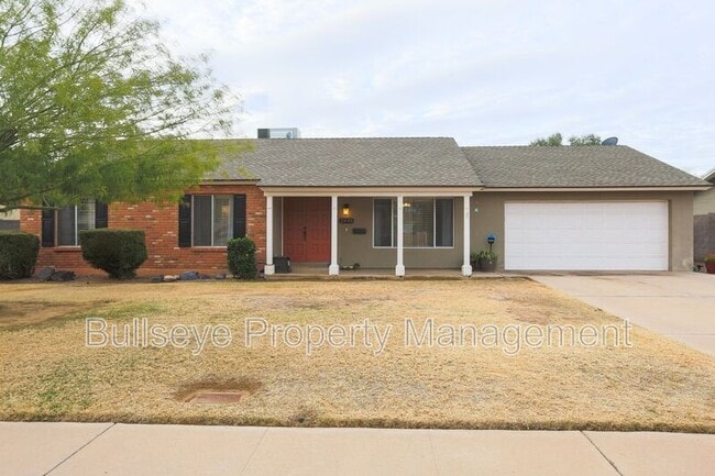 Photo - 2845 E Sierra St