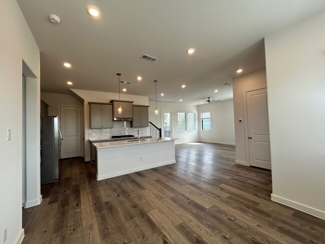 Photo - 3331 Loam Ln