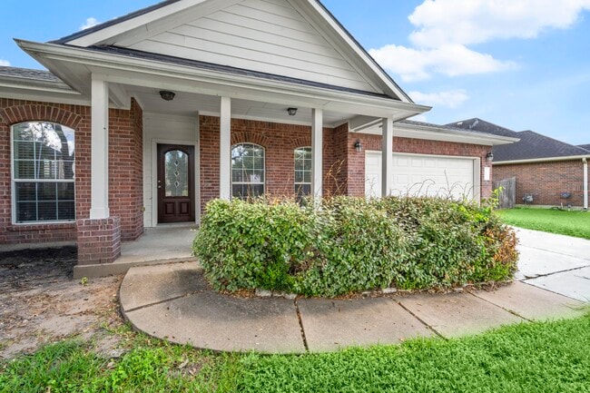Building Photo - 7803 Blue Lake Dr Rental