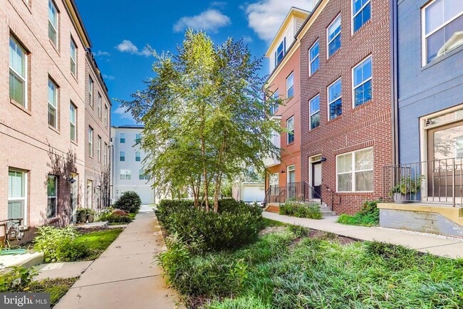 Building Photo - 127 Kandinsky Loop Rental