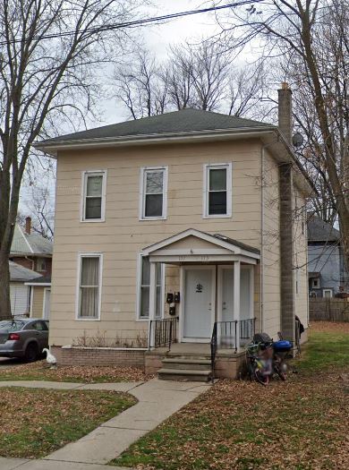 Building Photo - 171 Clinton St Unit 3