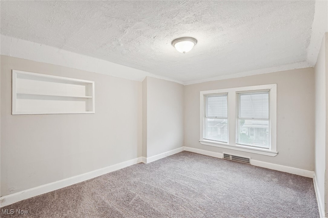 Photo - 2302 Saratoga Ave