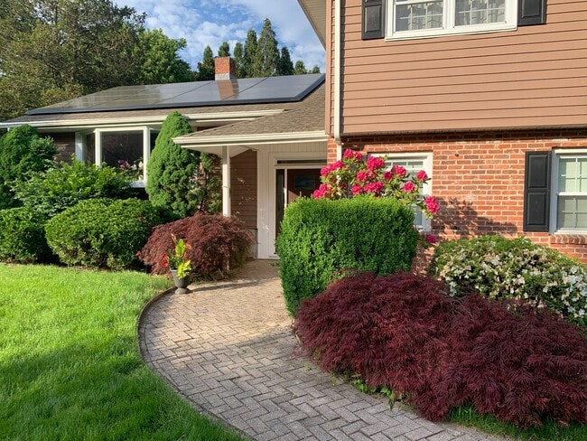 Photo - 116 Beechwood Ln