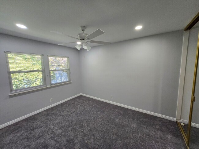 Photo - Fairfax/Culver 2-bedroom apartment Cameo Woods Unit 4