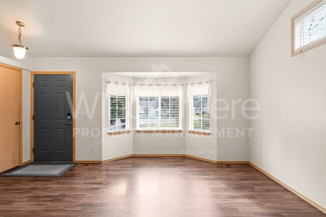 Photo - Beautiful 3-bedroom Home Next To Black Bay Park In Post Falls