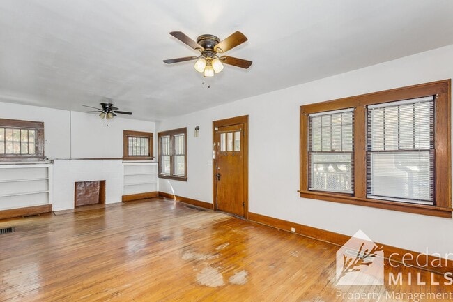 Photo - 130 S Charles St Unidad #1