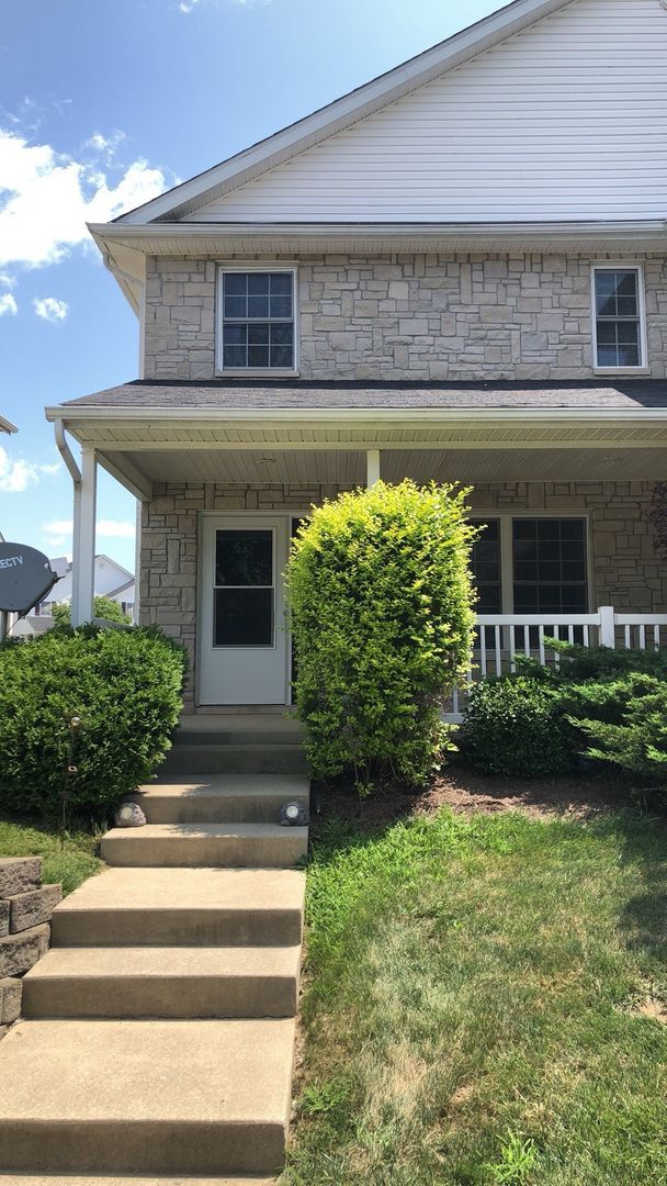 1327 Cobble Creek Cir