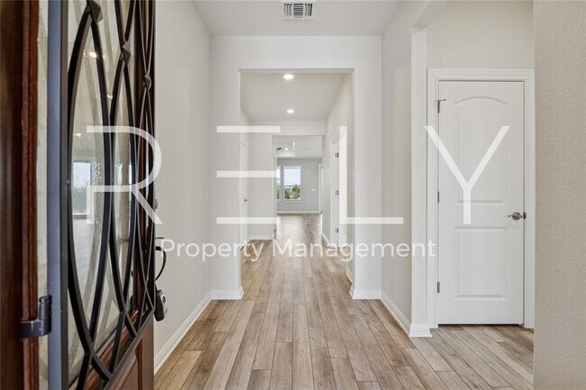 Photo - 603 Double Lp St