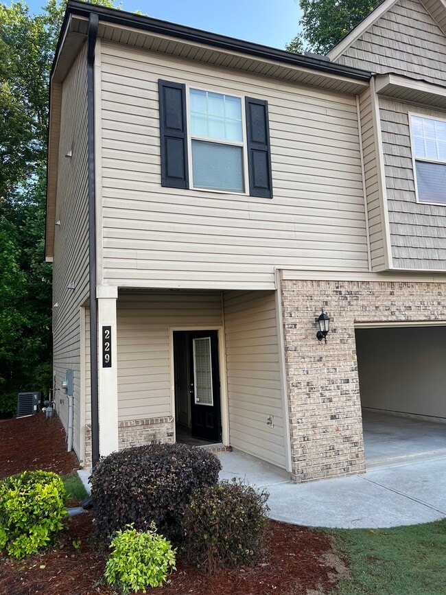 229 Turtle Creek Dr