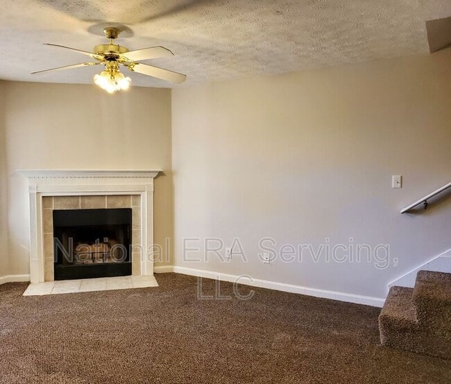 Photo - 97 Livingston Ln
