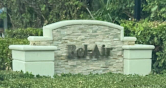 Photo - 2020 Coral Reef Dr