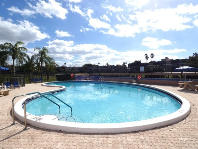 Photo - 357 N Rock Island Rd Unit 407