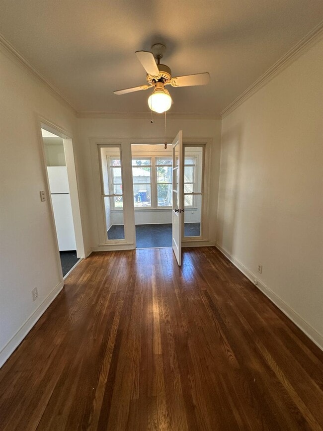 Photo - 330 W Olive Ave