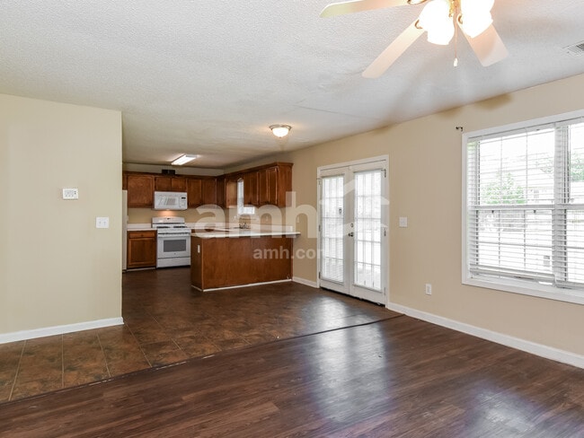 Photo - 3362 Hannah Ct