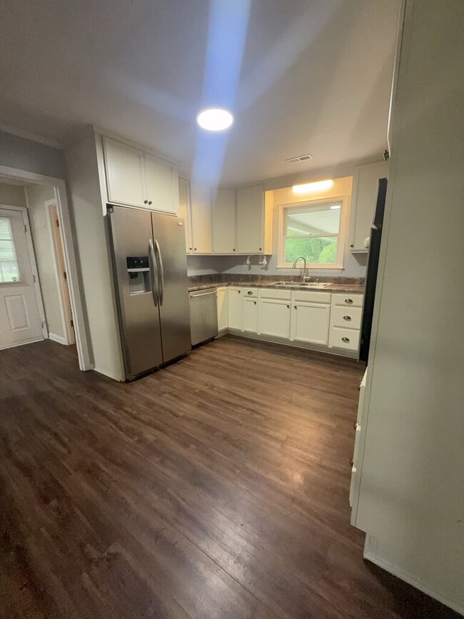 Photo - Beautiful 3 Bedroom, 3 Bath Home -135 Yates Ln.
