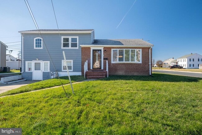 Photo - 312 N Hammonds Ferry Rd