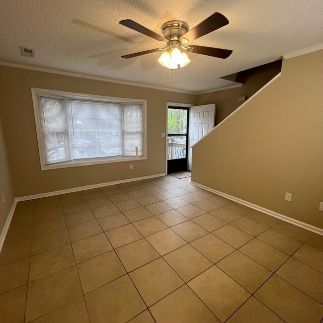 Photo - 2905 Cedar Creek Rd