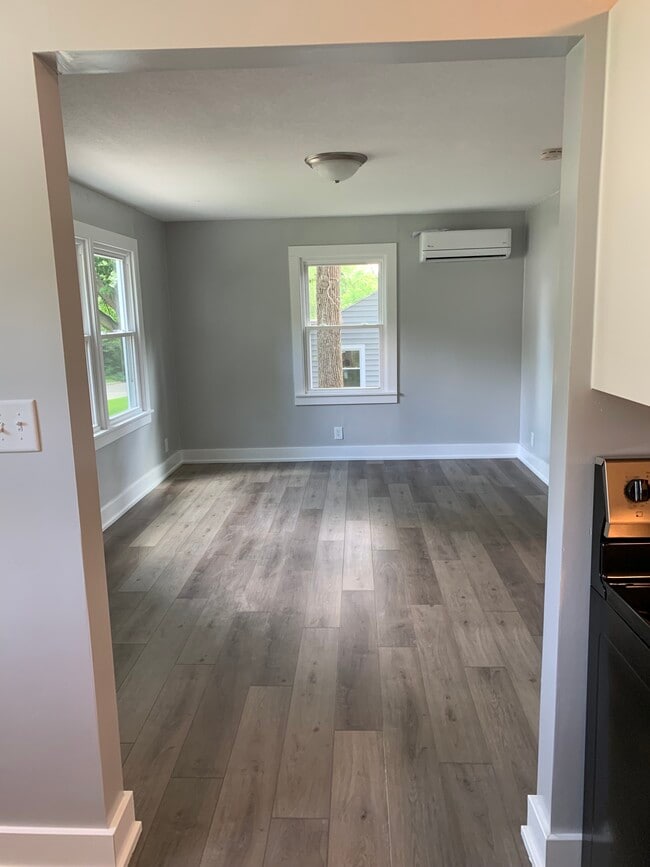 Photo - 1317 N 10th St