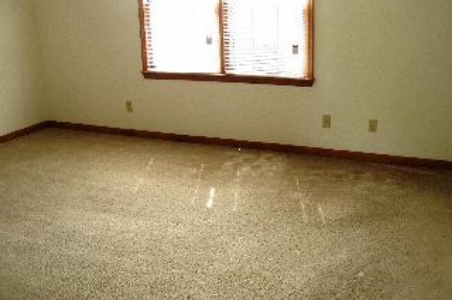 Photo - 102 Settlement Dr Unidad A