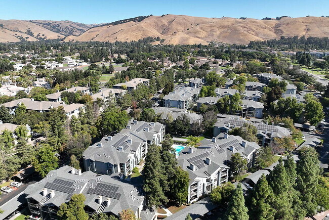 Building Photo - Mission Peaks II Rental