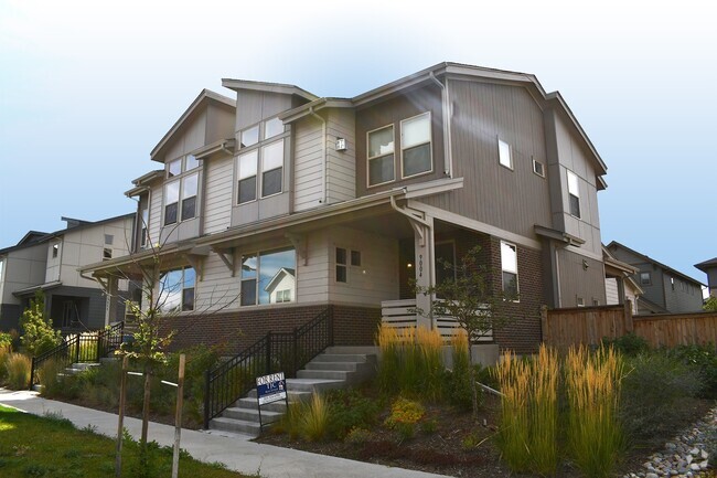 Building Photo - 9004 E 58th Dr Rental