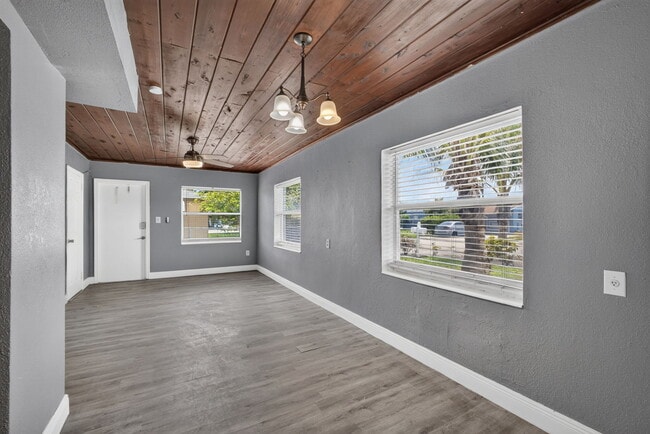 112 W 34th St Unit 1