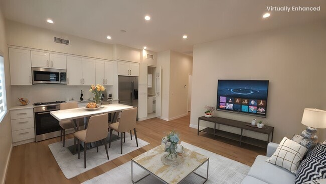 Building Photo - 1658 Del Valle Ave Rental