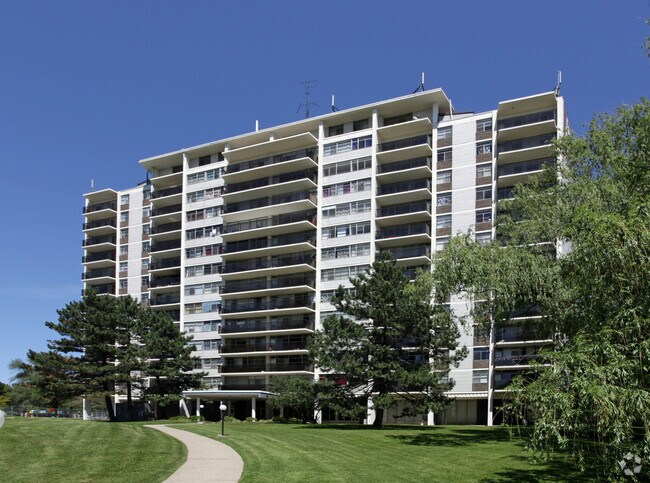 Photo - Dixon Apartments