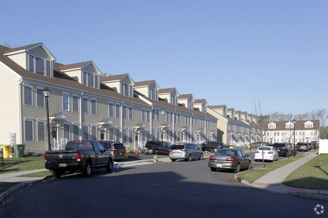 Photo - Locust Grove