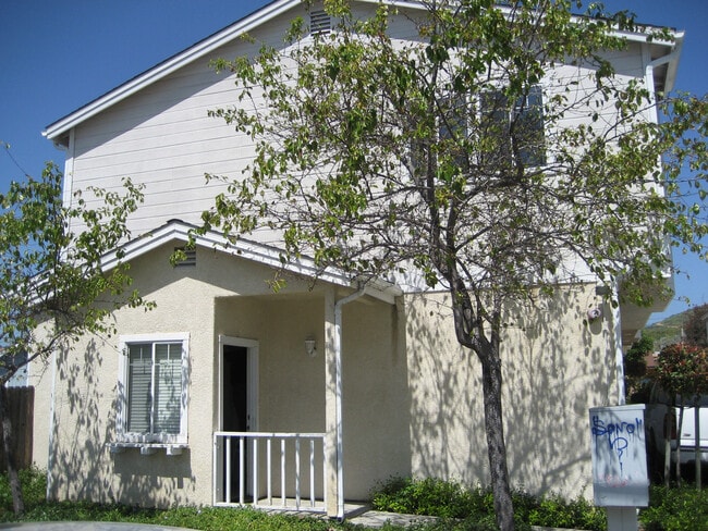 Building Photo - 672 Foothill Blvd