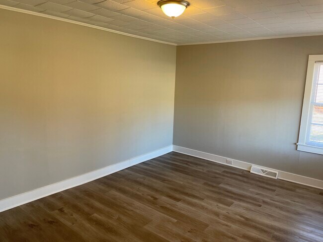 Photo - 1412 Shepard St