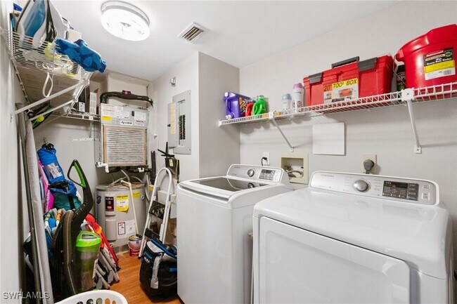 Photo - 4572 Andover Way Unidad C105