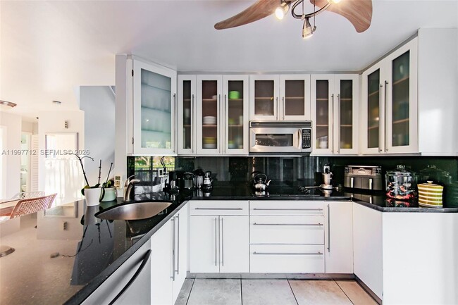 Photo - 165 NW 85th Ct