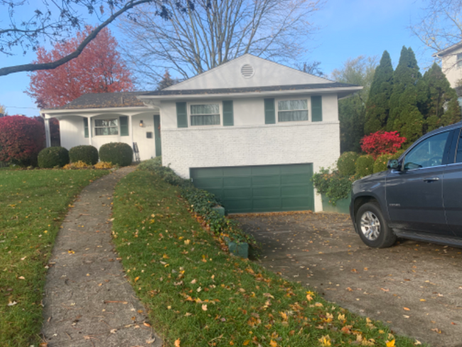 Building Photo - 2671 Montcalm Rd Rental