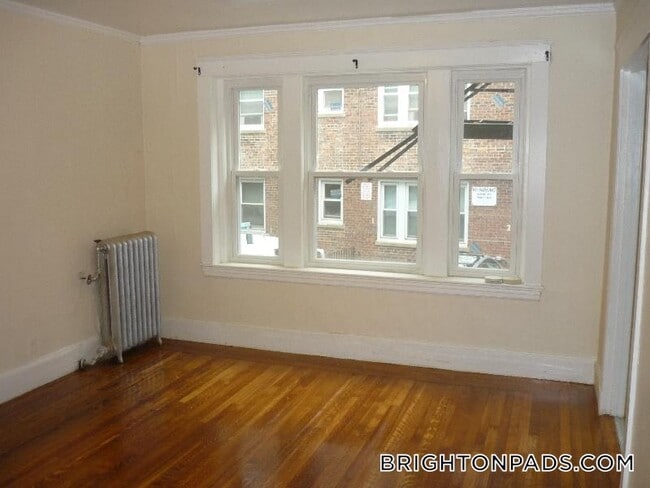 Photo - 1615 Commonwealth Ave Unidad 5