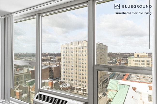 Photo - 5600 N Sheridan Rd Unidad FL11-ID652