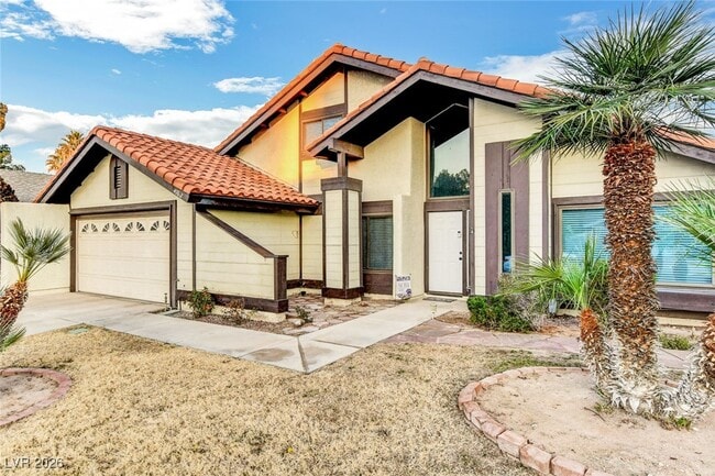 Photo - 4762 Torrence Dr