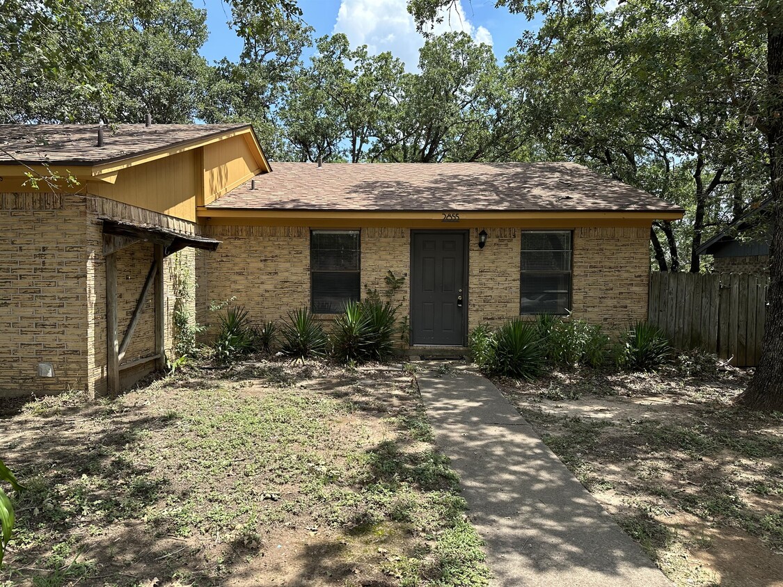 Photo - 2855 Forest Bend Dr (Bryan, TX)