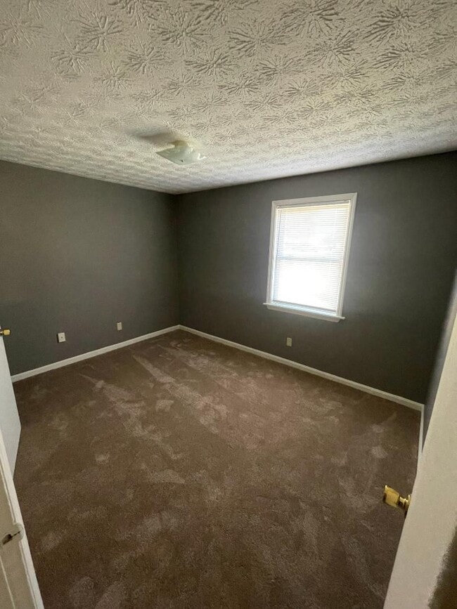 Photo - 139 Forest Elliott