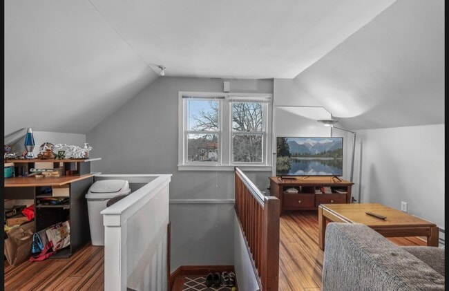 Photo - 3252 Emerson Ave S Unit 3