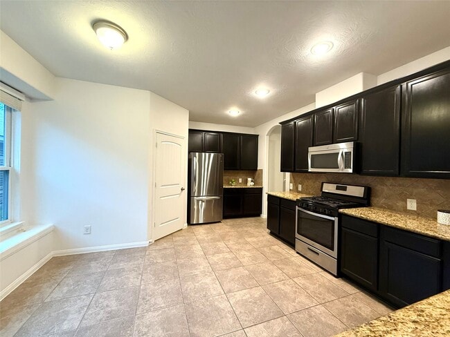 Building Photo - 30515 Woodson Trace Dr