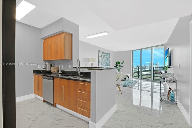 Photo - 335 S Biscayne Blvd Unit 4104