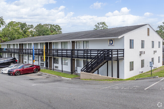 Building Photo - Ashton Place Apartments