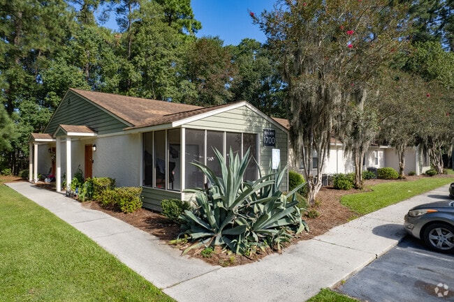 The Arbors Townhomes