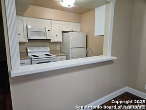 Building Photo - 2811 Woodbury Dr Unit 304 Rental