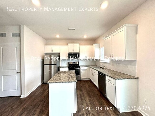 Photo - 4025 Lampasas Ln