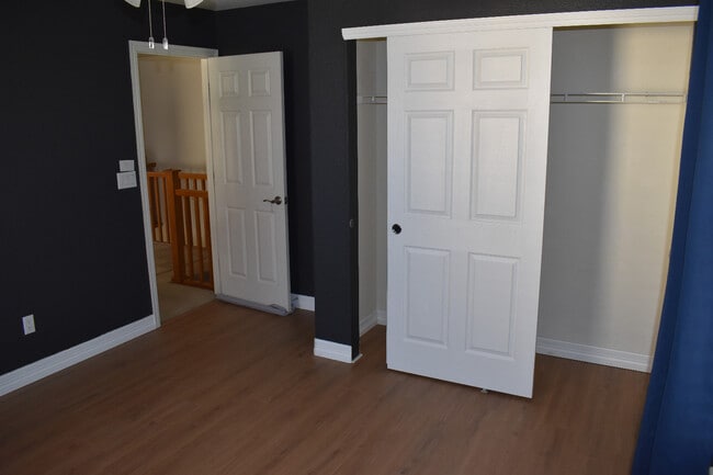 Photo - 903 Saddlebrook Ln