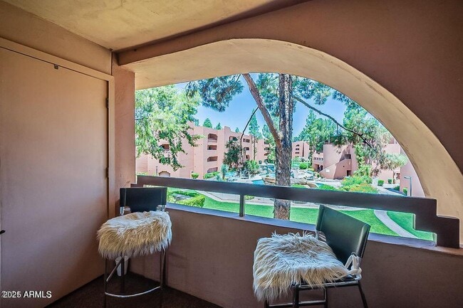 Building Photo - 12212 N Paradise Vlg Pkwy S Unit 316 Rental