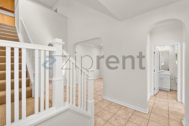 Photo - Unit