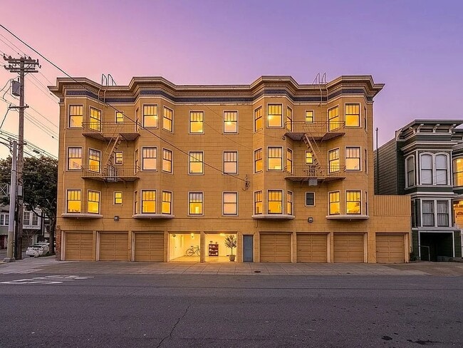 Building Photo - 2495 Sutter St